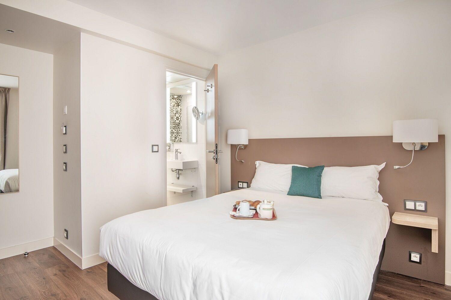 Courcelles Mederic Hotel Parijs Buitenkant foto